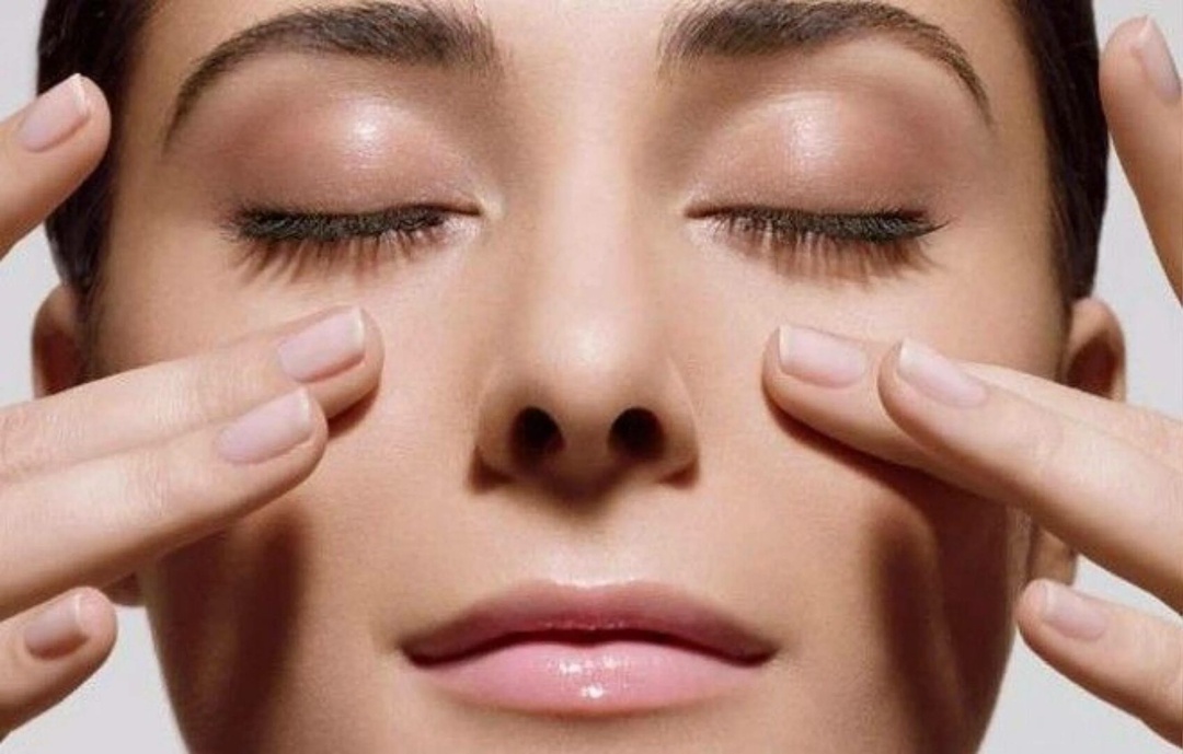 Как убрать морщины вокруг глаз