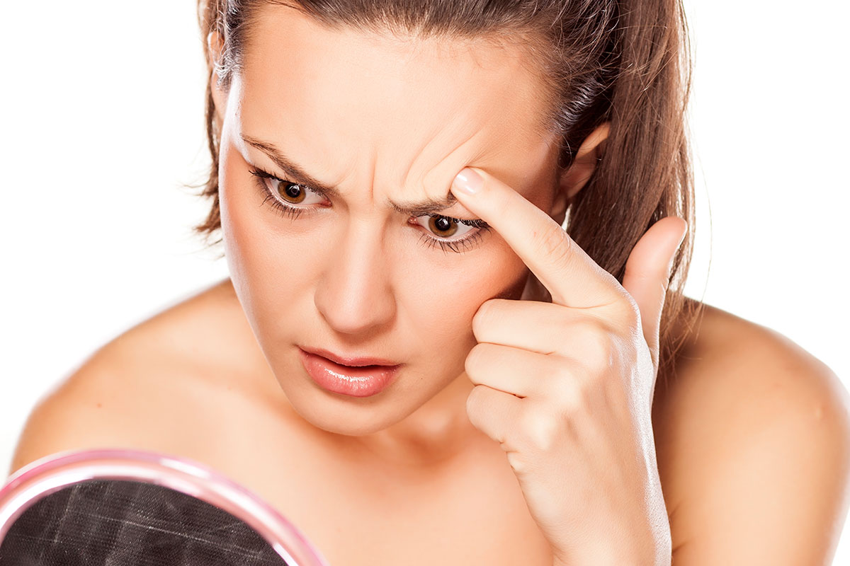 Как убрать мимические морщины на лице