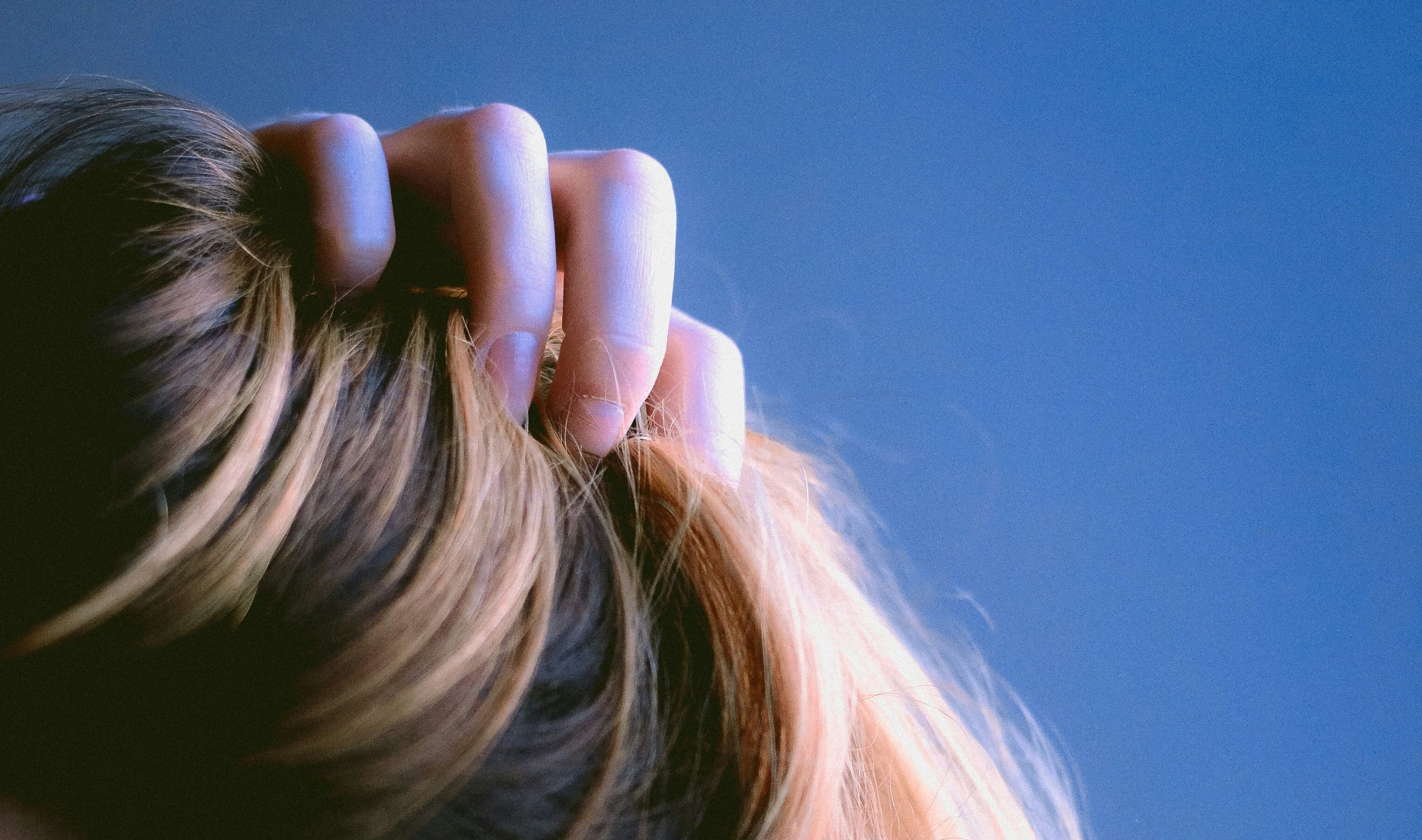 Лазерная терапия Fotona для волос и кожи головы